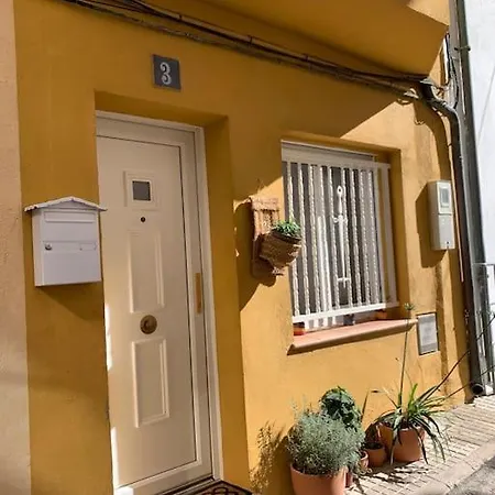 La Casa De L'Escala - Maison Typique Renovee Dans La Vieille Ville Exterior photo
